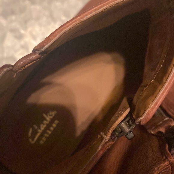 Clarks booties - Picture 6 of 8